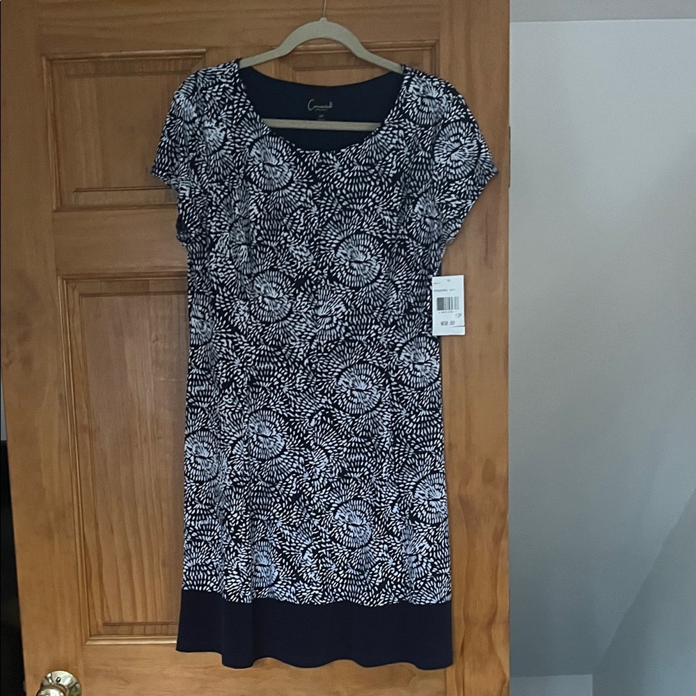 Connected Apparel Navy and White Patterned Dress